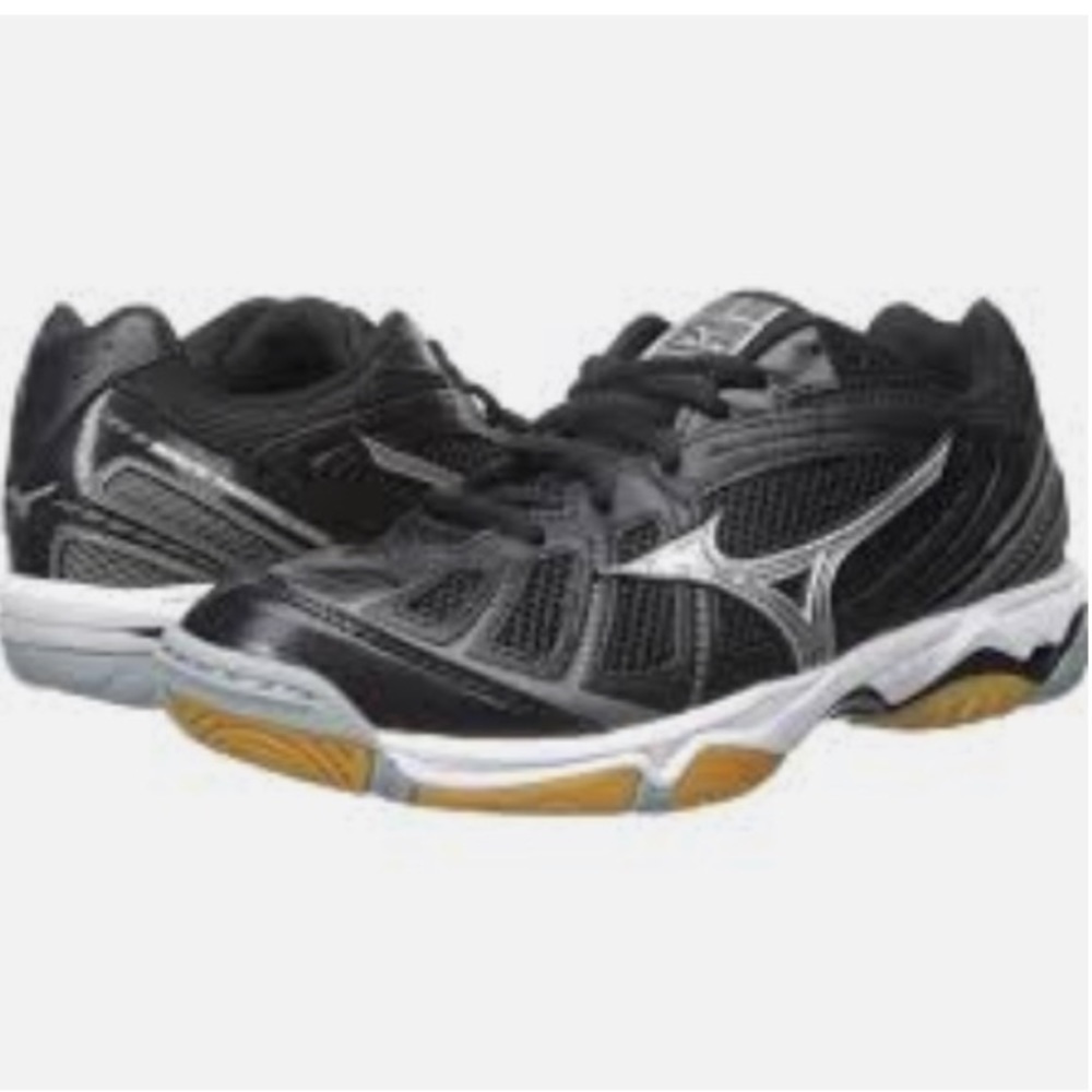 Mizuno wave‎ hurricane sneakers size 7.5